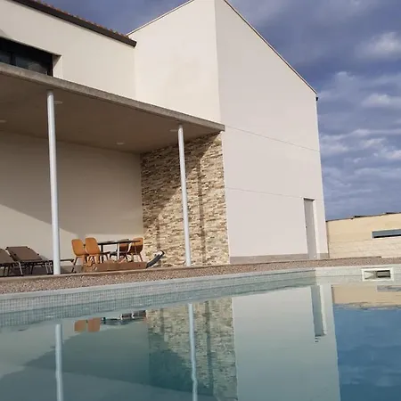 Holiday home Casa Maria Dolors Con Piscina Y Jardin Privado