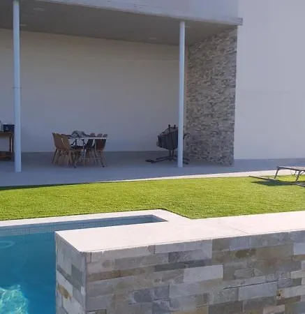 Casa Maria Dolors Con Piscina Y Jardin Privado Holiday home *