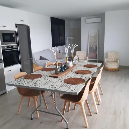 Holiday home Casa Maria Dolors Con Piscina Y Jardin Privado Puig-Gros